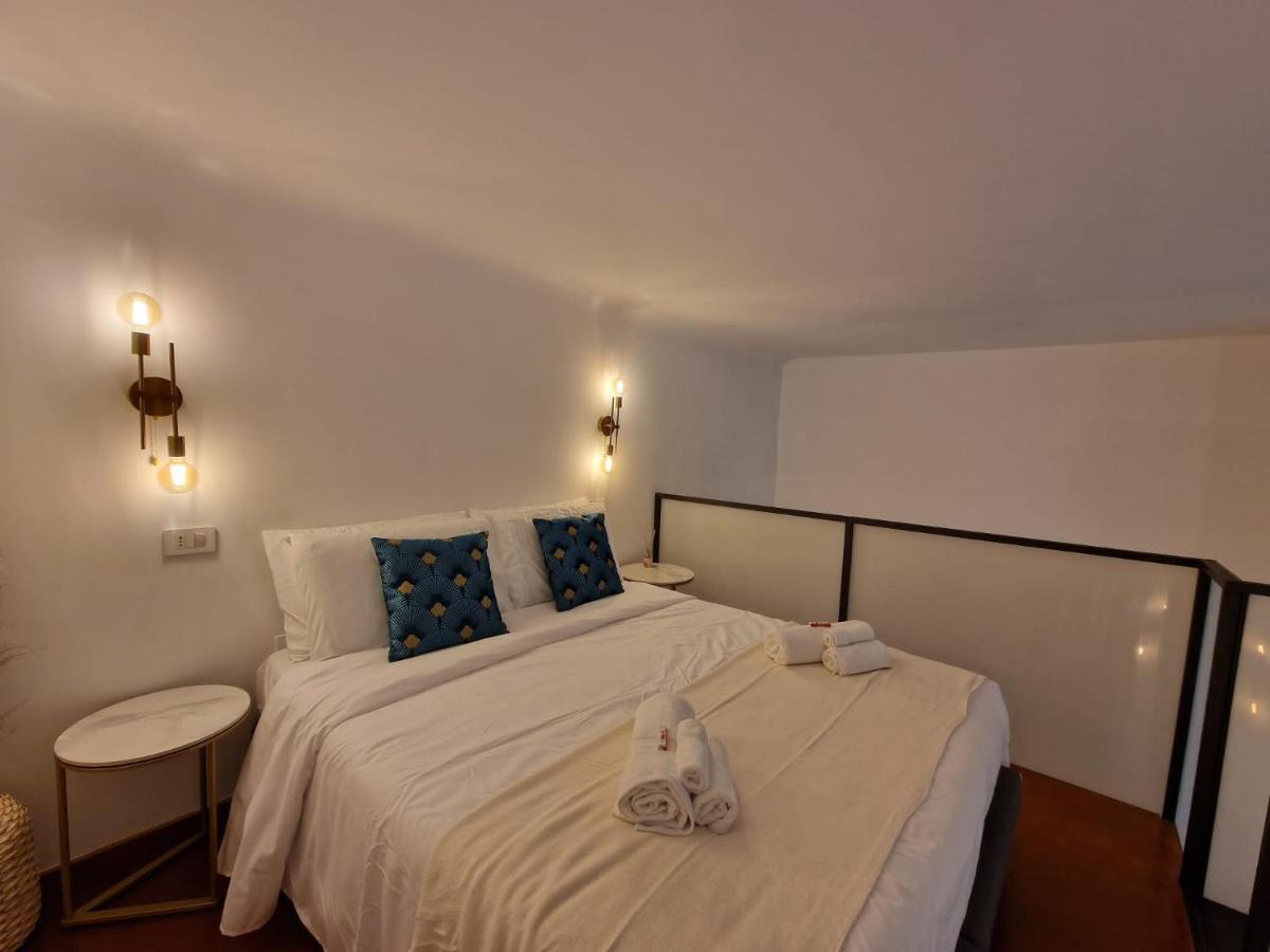 Regina Milano In Porta Romana 2 - Sky Tv, Wifi E Breakfast Box 아파트 외부 사진